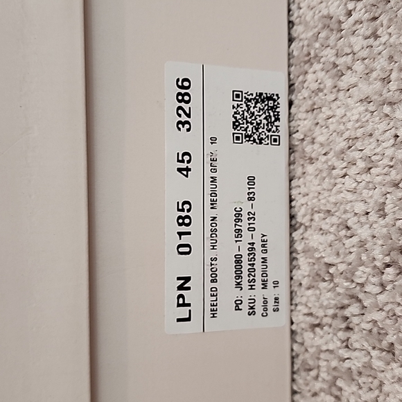 New In Box - JustFab - Hudson heeled boot, grey. Women's 10 - NEW - Picture 9 of 9